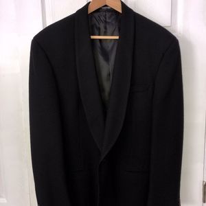 men's black blazer